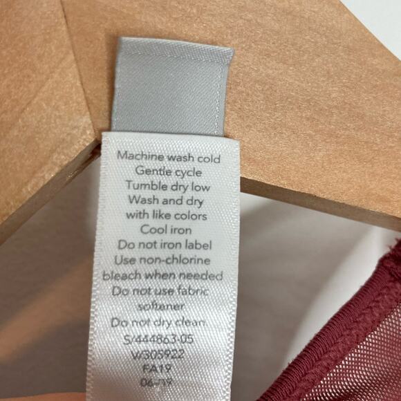 Athleta Bakasana Mesh Back Ruched Tank Size XS - Picture 10 of 10